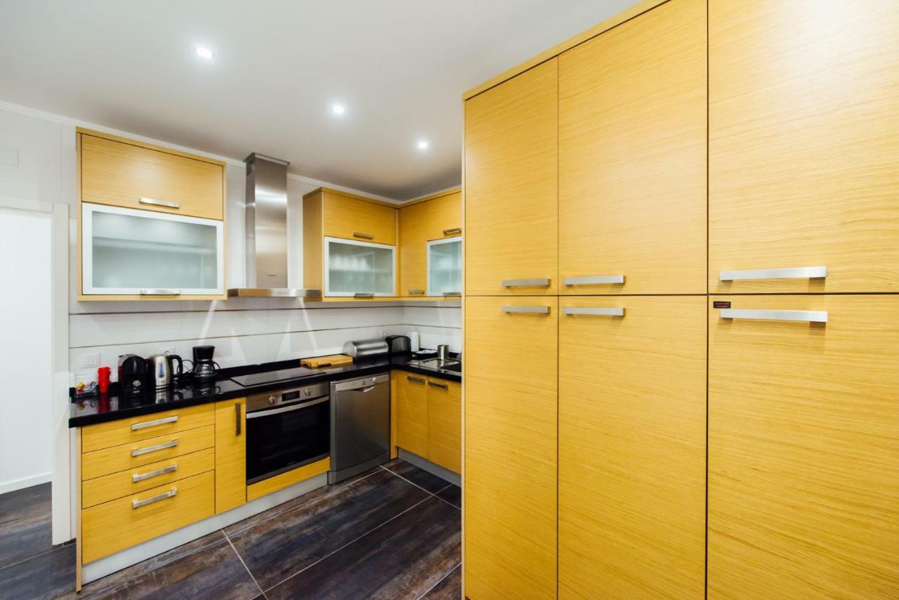 Apartamento T4 Luís Nazaré Exterior foto